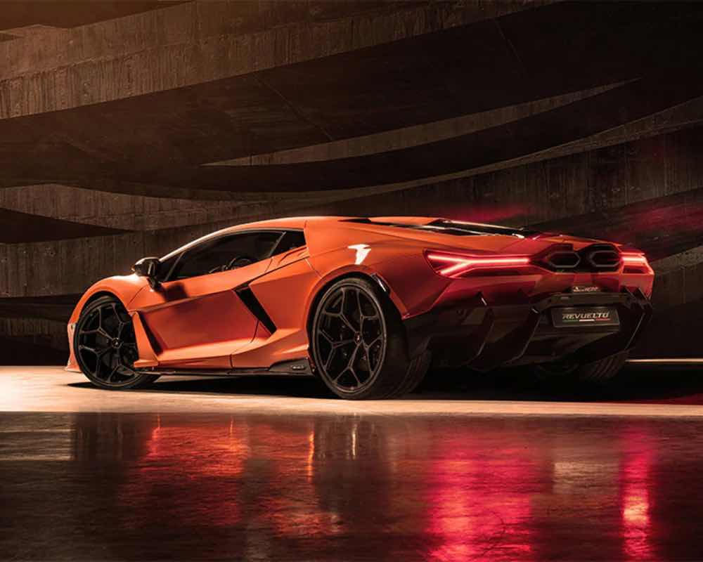 Lamborghini Revuelto, l'hypercar ibrida V12 plug-in erede dell'Aventador, fonte sito