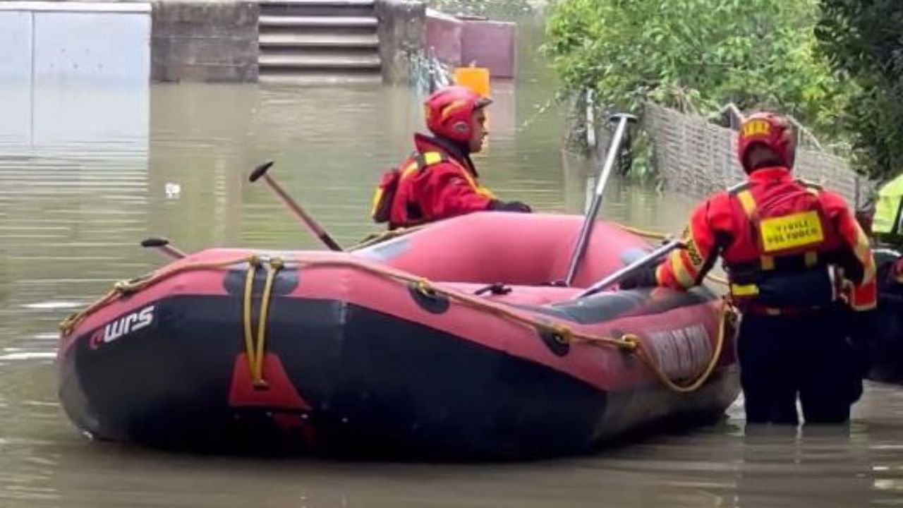 Ecco come aiutare le vittime della drammatica alluvione in Emilia-Romagna thumbnail