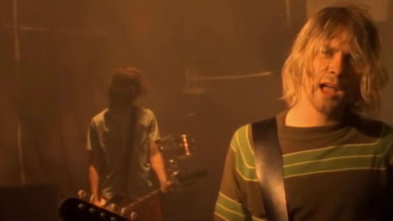 Dentro la Canzone - Significato e storia di Smells Like Teen Spirit, l'urlo generazionale dei Nirvana thumbnail