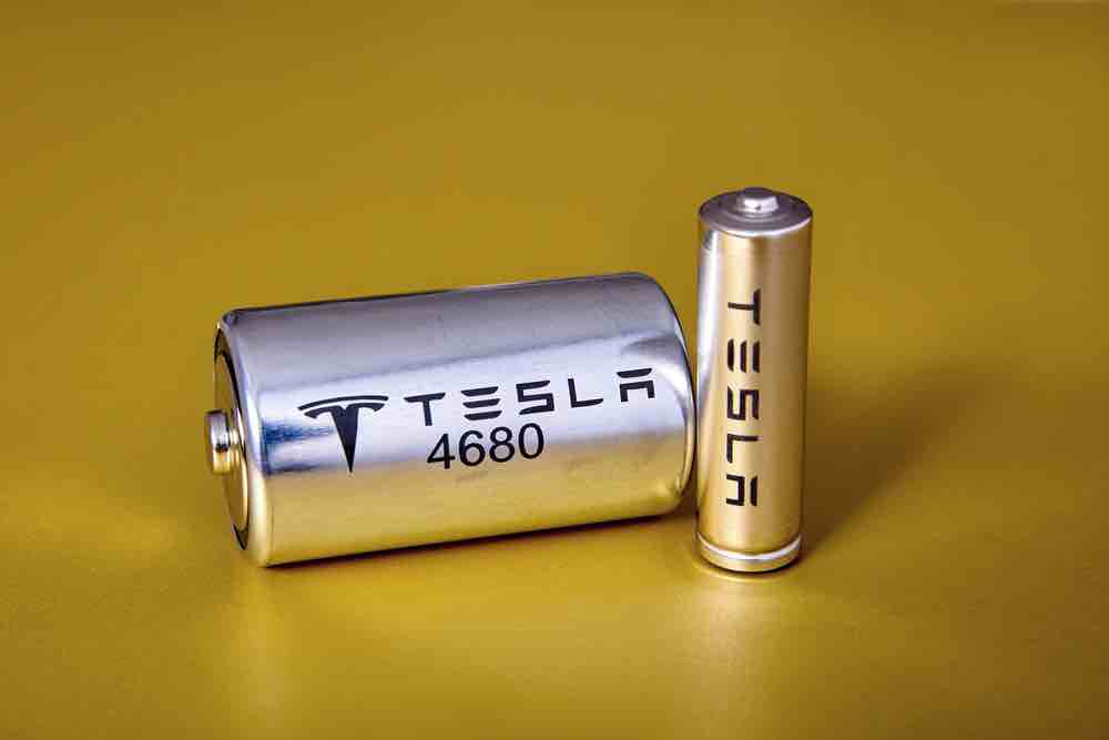 Tesla va a gonfie vele con le nuove celle 4680 prodotte 10 milioni, fonte DepositPhotos
