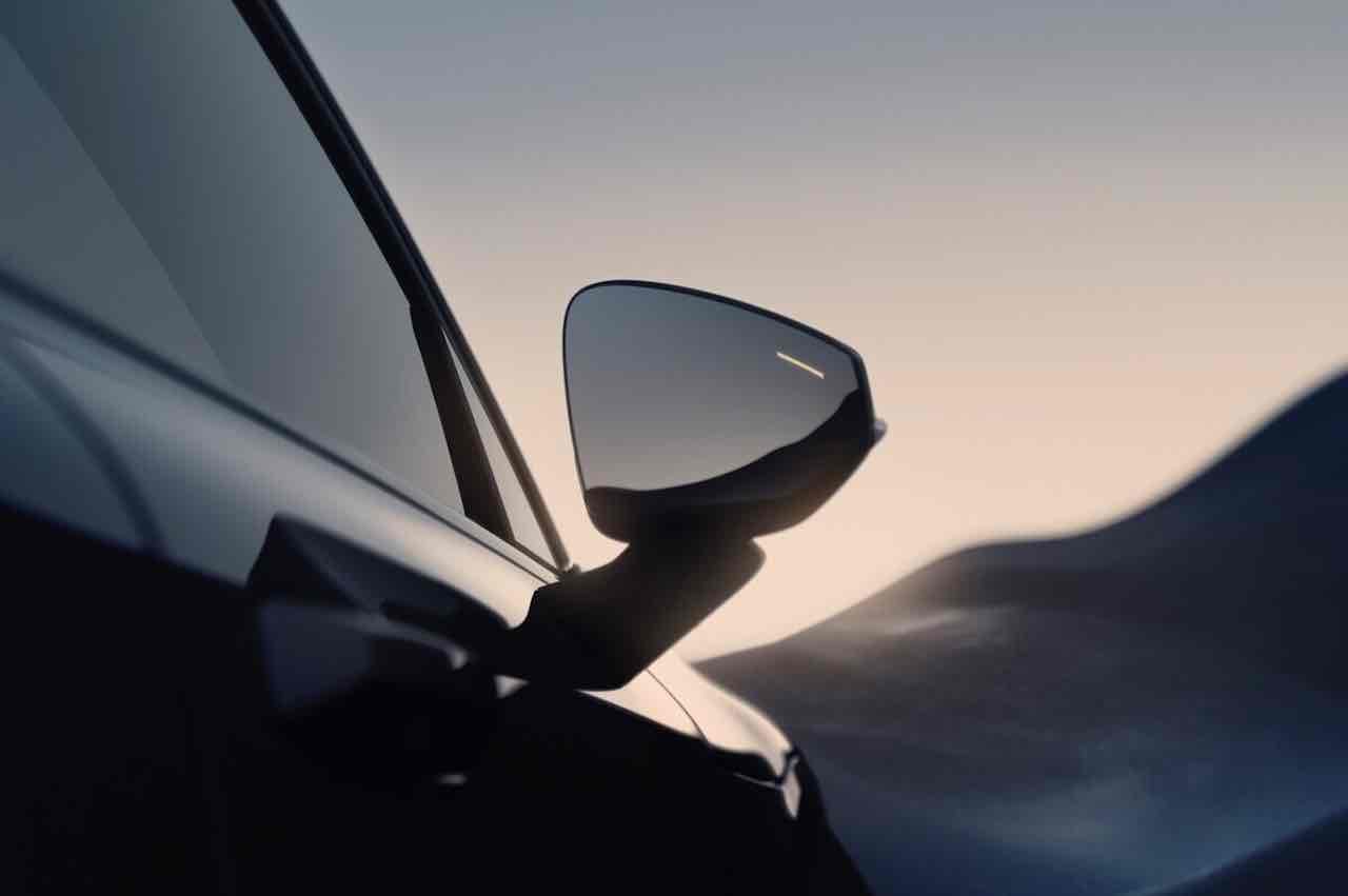 Volvo EX30, arriva la nuova versione con Snapdragon cockpit thumbnail