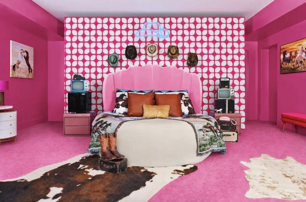 barbie casa airbnb min