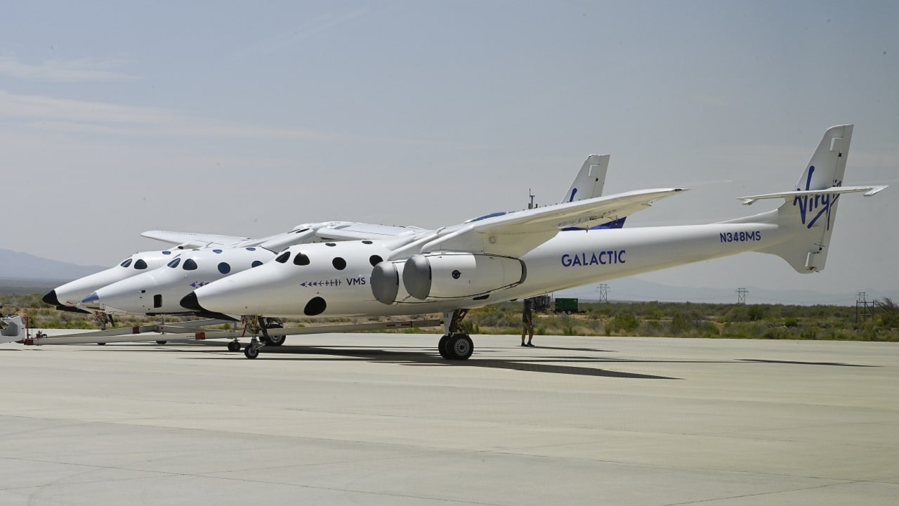 Virgin Galactic completa il primo volo spaziale con Aeronautica Militare e CNR thumbnail