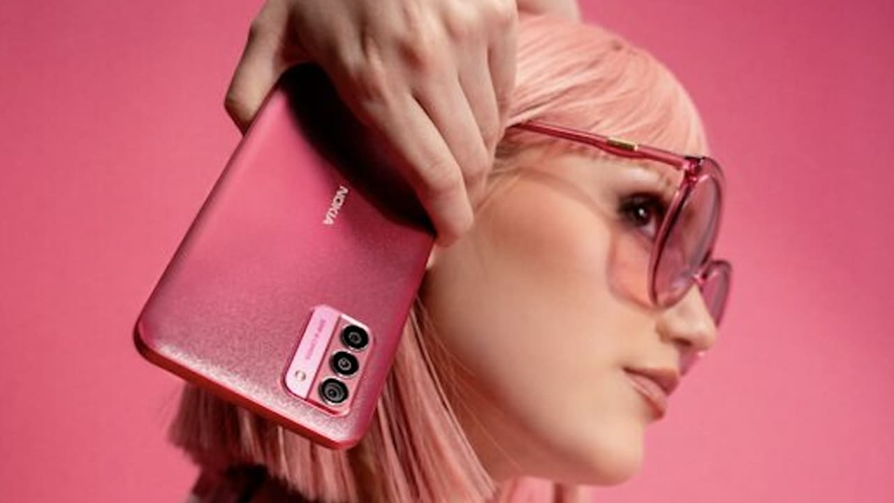 Nokia G42 5G: in arrivo anche la versione So Pink, per chi non teme i colori accesi thumbnail