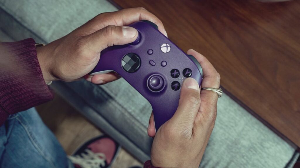 Xbox controller Astral Purple