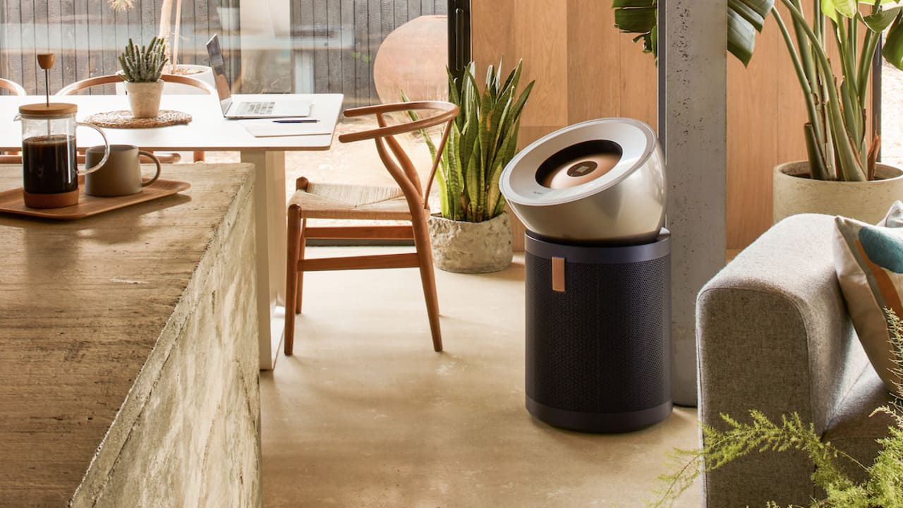 Dyson, il nuovo purificatore d'aria agisce su grandi ambienti, silenziosamente e con un raggio di oltre 10 metri thumbnail