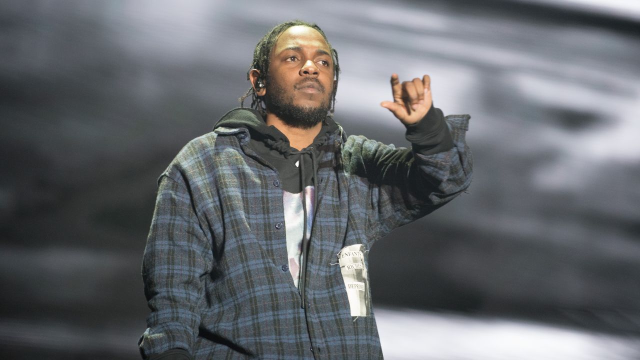 Lo smartphone di Kendrick Lamar riporta il telefono alle sue funzionalità essenziali thumbnail