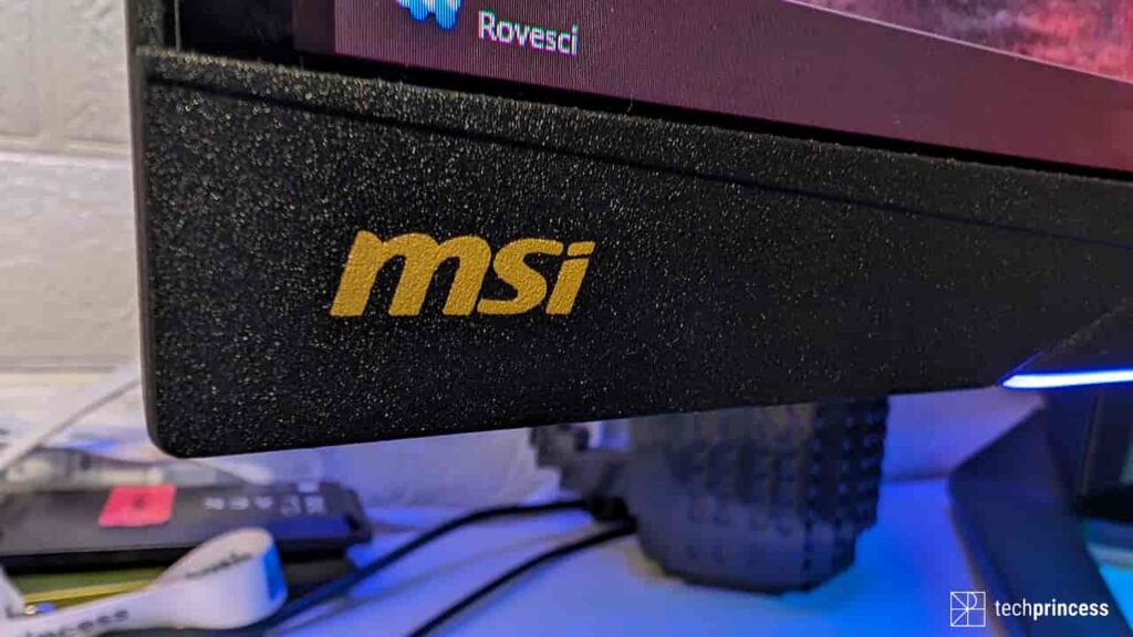 MSI MEG 342C QD OLED logo compressed