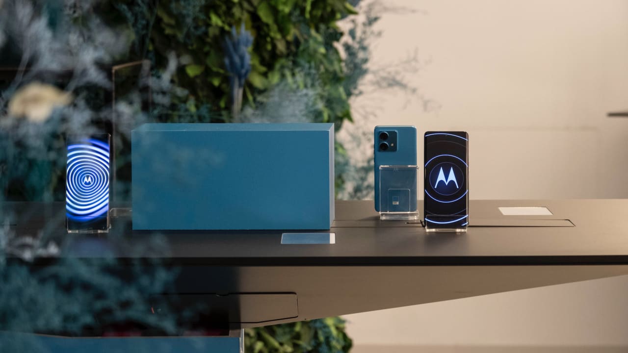 Motorola celebra il calcio e AC Monza con il nuovo Edge 40 Neo thumbnail