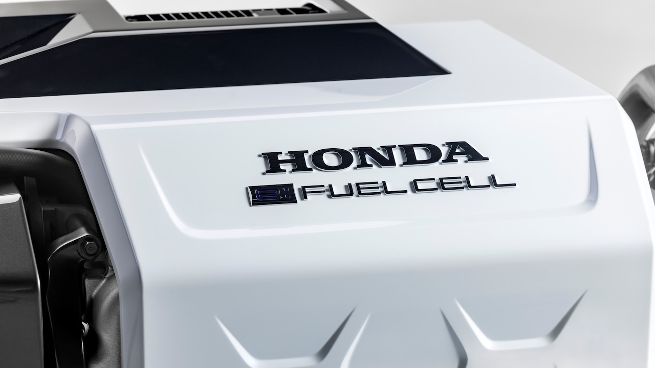 Honda verso il futuro: il prototipo di celle a combustibile per la strategia sull’idrogeno thumbnail