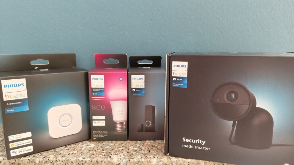 philips hue secure pacchetto completo min