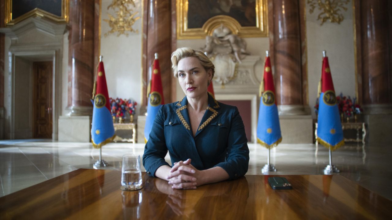 Il teaser trailer di The Regime, la nuova miniserie Sky con Kate Winslet thumbnail