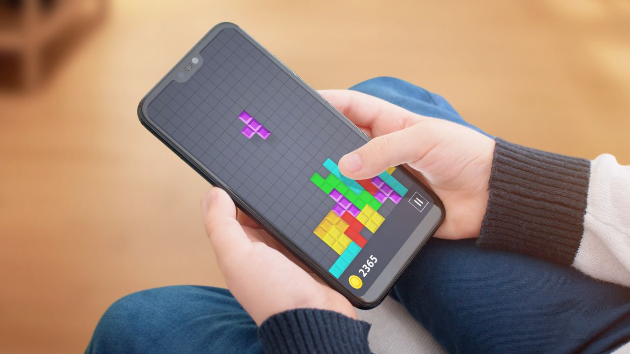 Il tredicenne Willis Gibson è la prima persona al mondo a finire Tetris (mandando il tilt il gioco) thumbnail