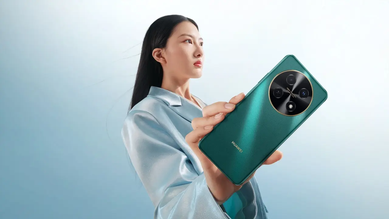 Huawei annuncia gli smartphone Nova 12 e la Band 9 thumbnail