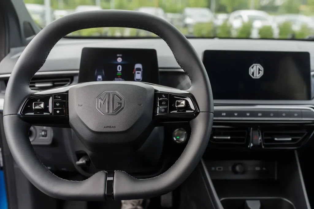 MG3 Hybrid+ test drive prova vettura