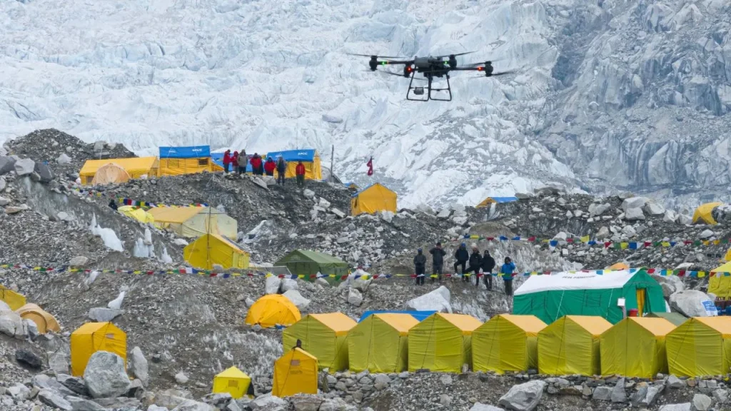 DJI drone Monte Everest