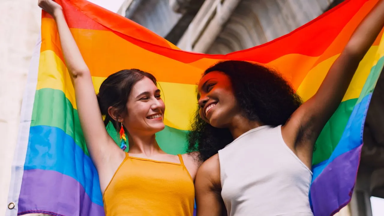 Amazon sostiene la comunità LGBTQIA+ alla Milano Pride Parade 2024 thumbnail
