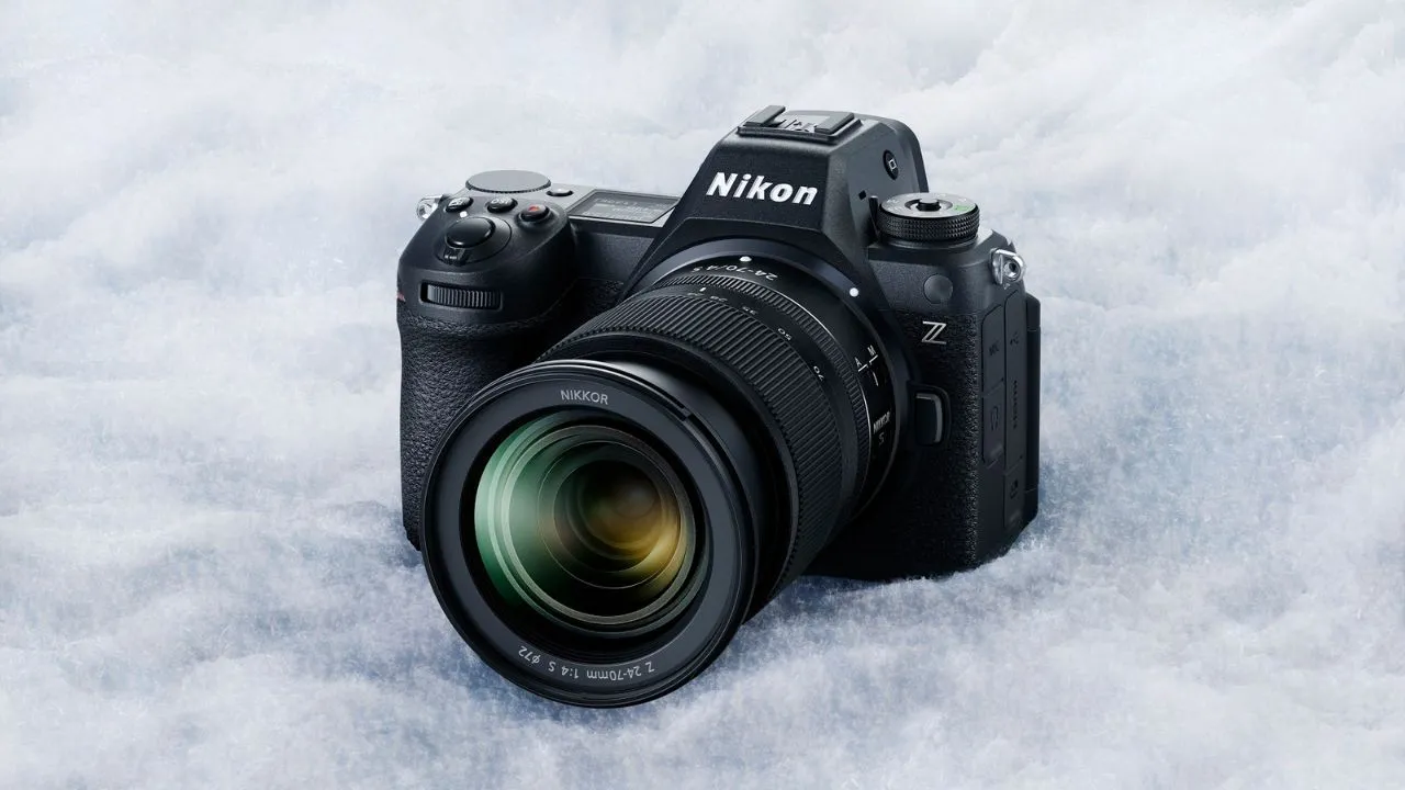 Nikon Z6III: un primo sguardo alla nuova full-frame della serie Z thumbnail