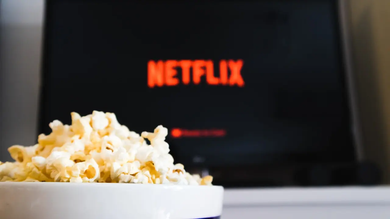 Netflix dice addio al piano Base senza pubblicità (che in Italia non c'era già) thumbnail