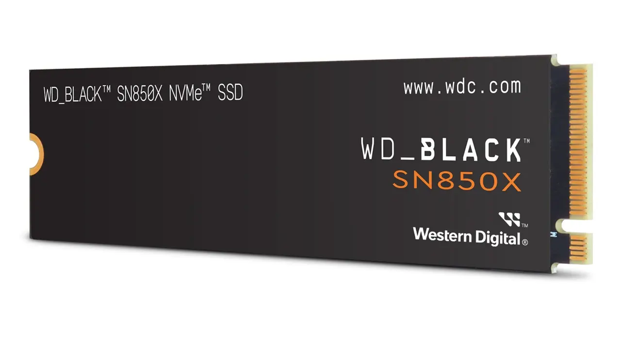 Western Digital annuncia WD_BLACK SN850X, nuovo SSD da 8TB per gamer thumbnail