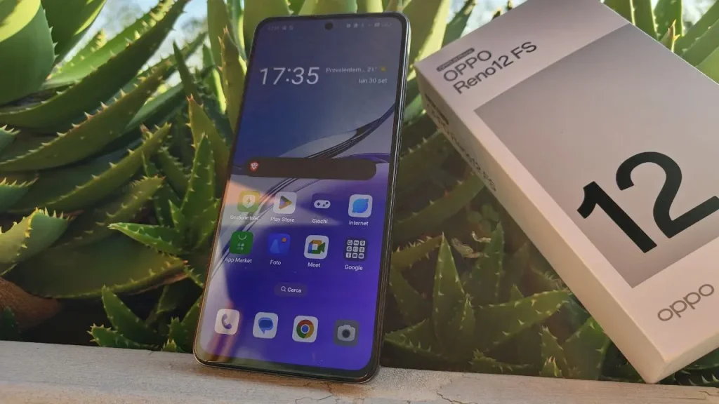 display recensione di Oppo Reno12 FS