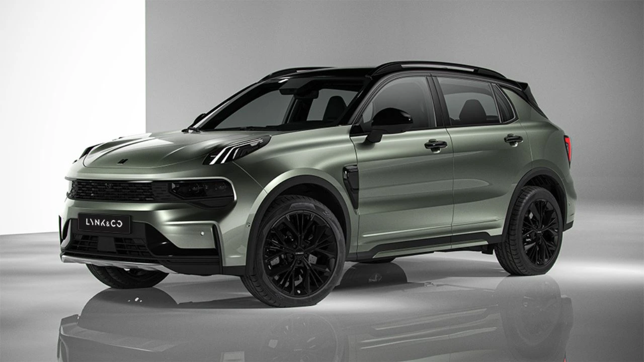 Lynk & Co svela la nuova versione del SUV 01 Plug-in Hybrid thumbnail