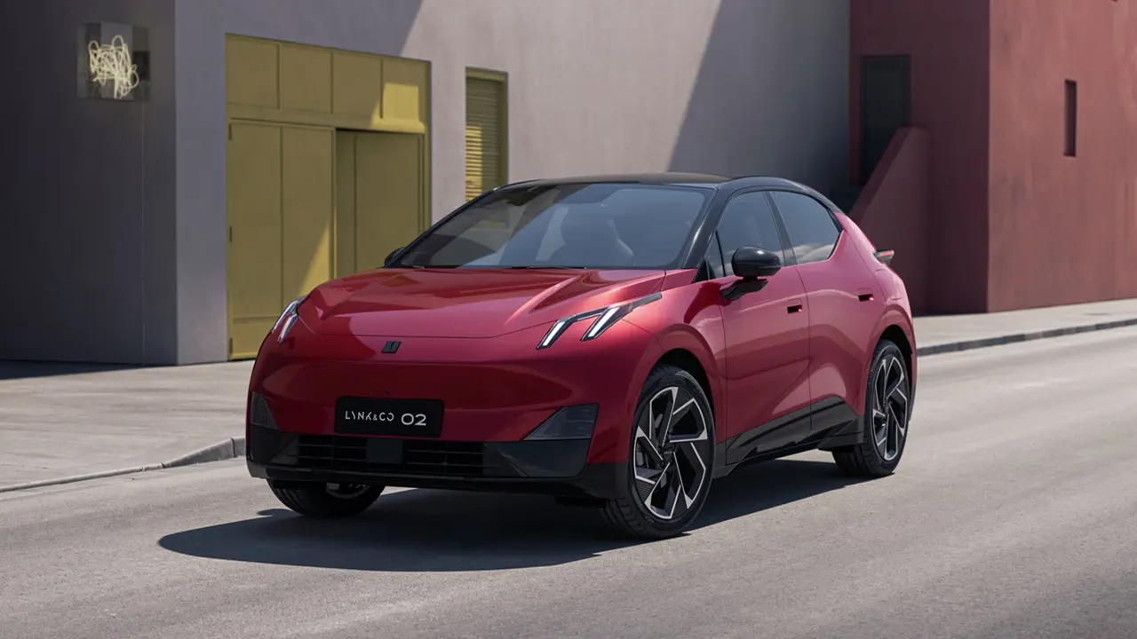 Lynk & Co lancia la sua prima auto elettrica per l'Europa thumbnail