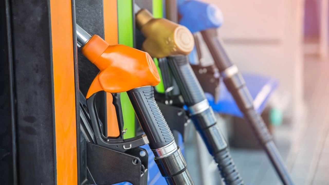 Accise su benzina e diesel: aumentano i prezzi del carburante nel 2025? thumbnail