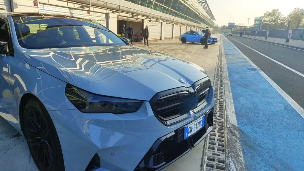 pit stop test bmw m5 monza