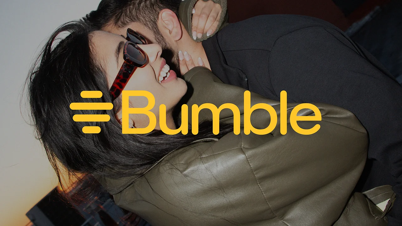 Bumble e Linea Daria celebrano il "micro-romanticismo" con una capsule collection thumbnail