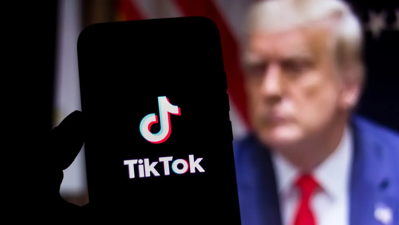 Trump dà speranza a TikTok negli USA: "ho fatto miliardi di visualizzazioni" thumbnail