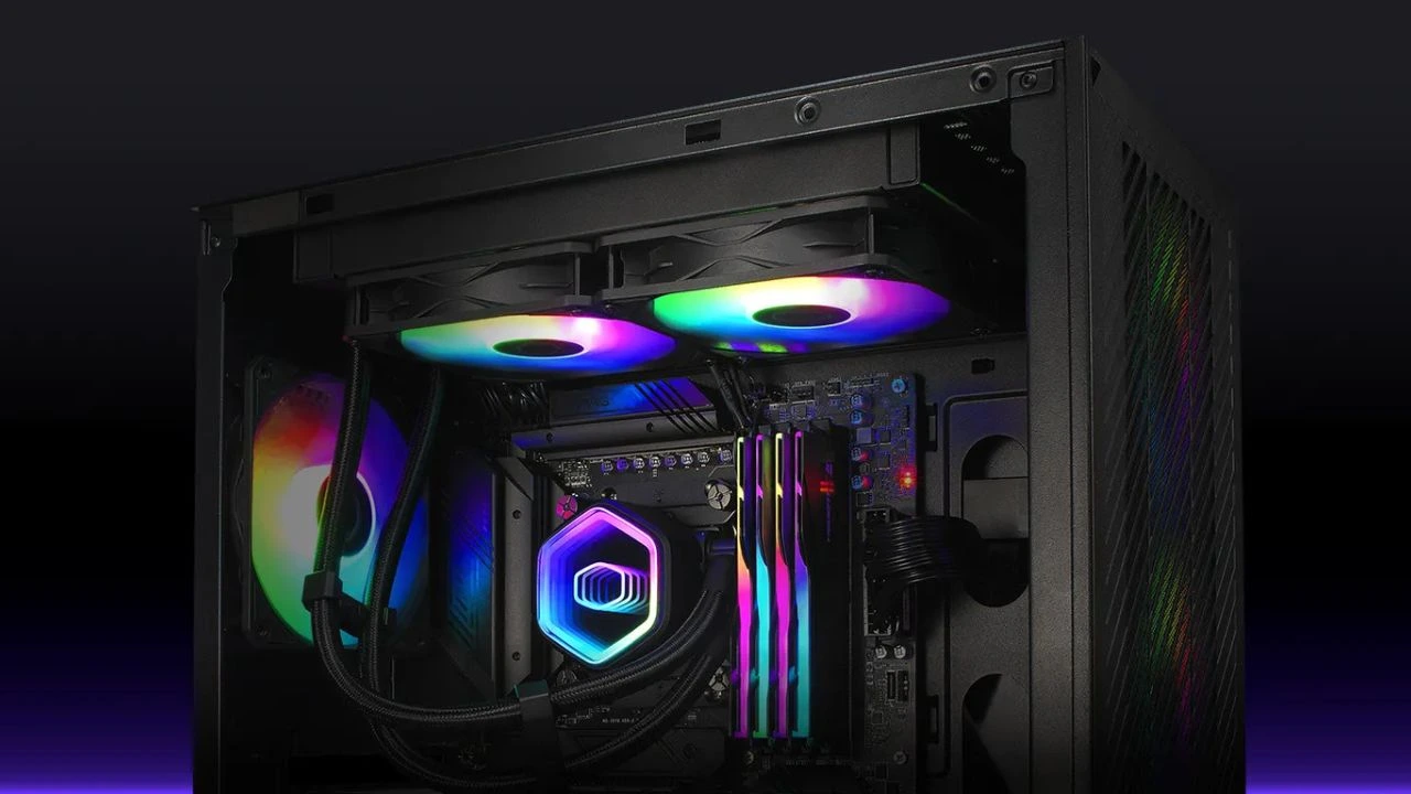 Cooler Master presenta la nuova serie MasterLiquid Core II thumbnail