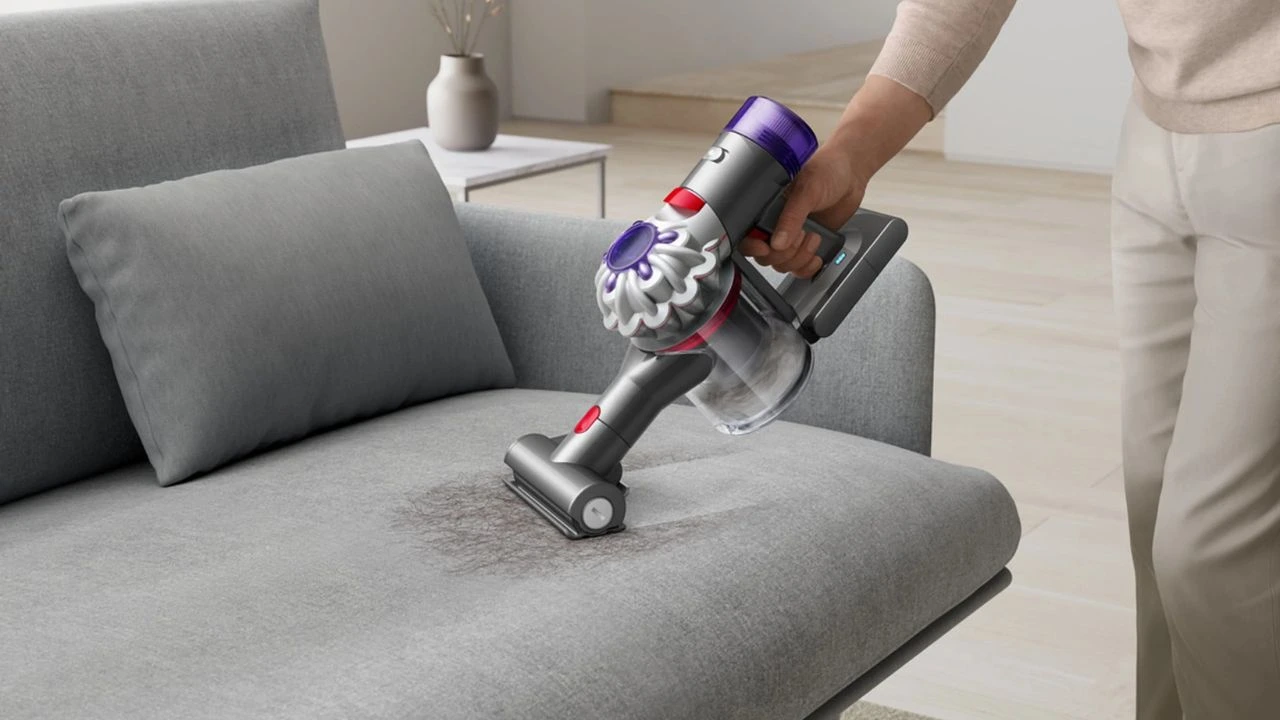 Dyson Car+Boat: il nuovo standard degli aspirapolvere portatili per casa, auto e barche thumbnail