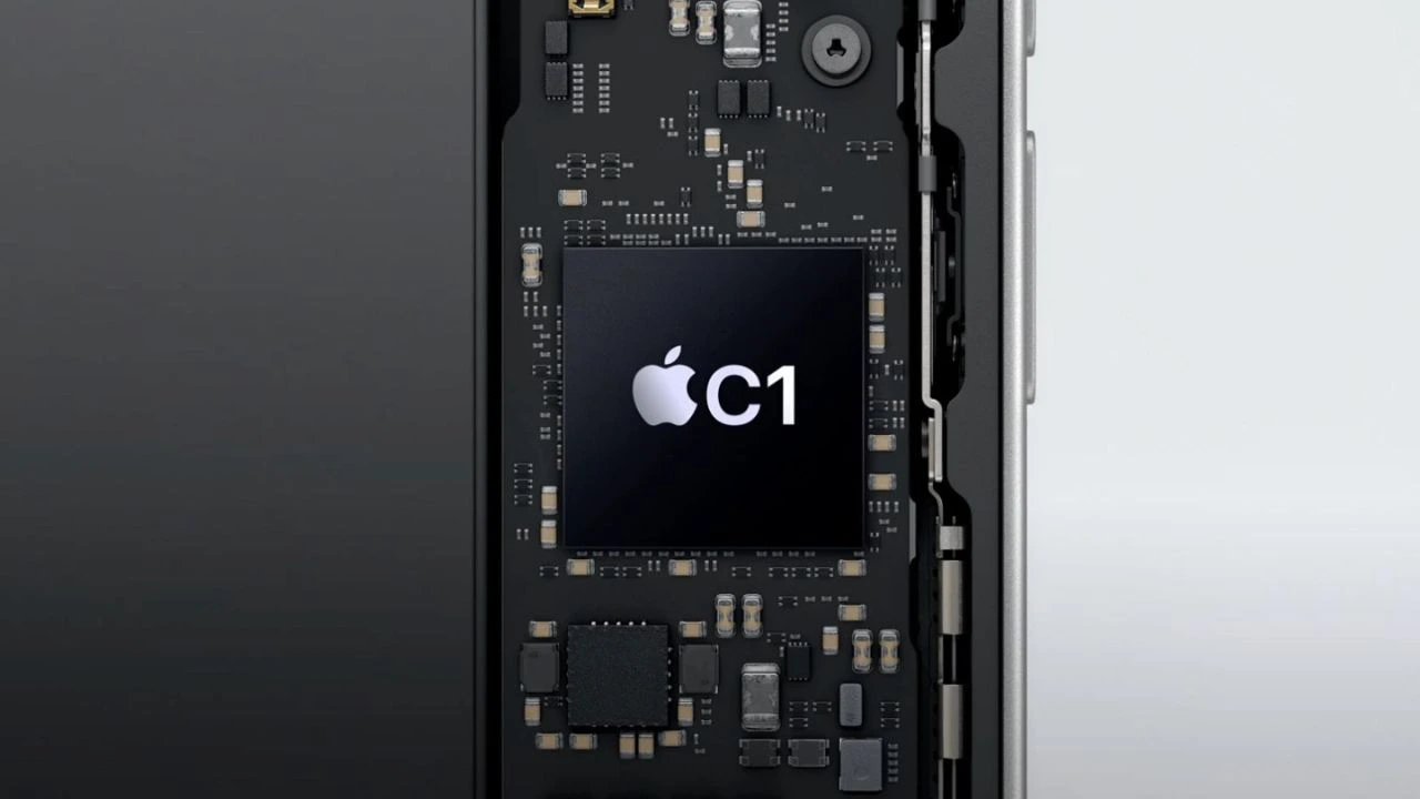 Apple testa il modem C2 per i futuri iPhone: le indiscrezioni confermano lo sviluppo thumbnail