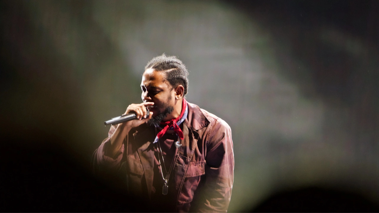 Perché Kendrick Lamar ha omaggiato PlayStation nell'Halftime Show del Super Bowl? thumbnail