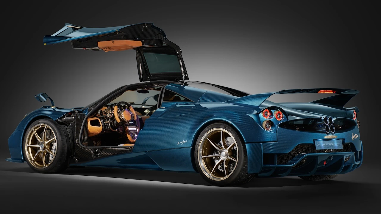 Pagani Automobili conquista The I.C.E 2025 a St. Moritz thumbnail